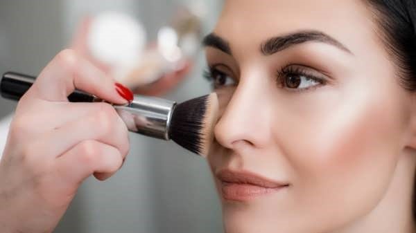 رژ گونه پودی آموتیا
